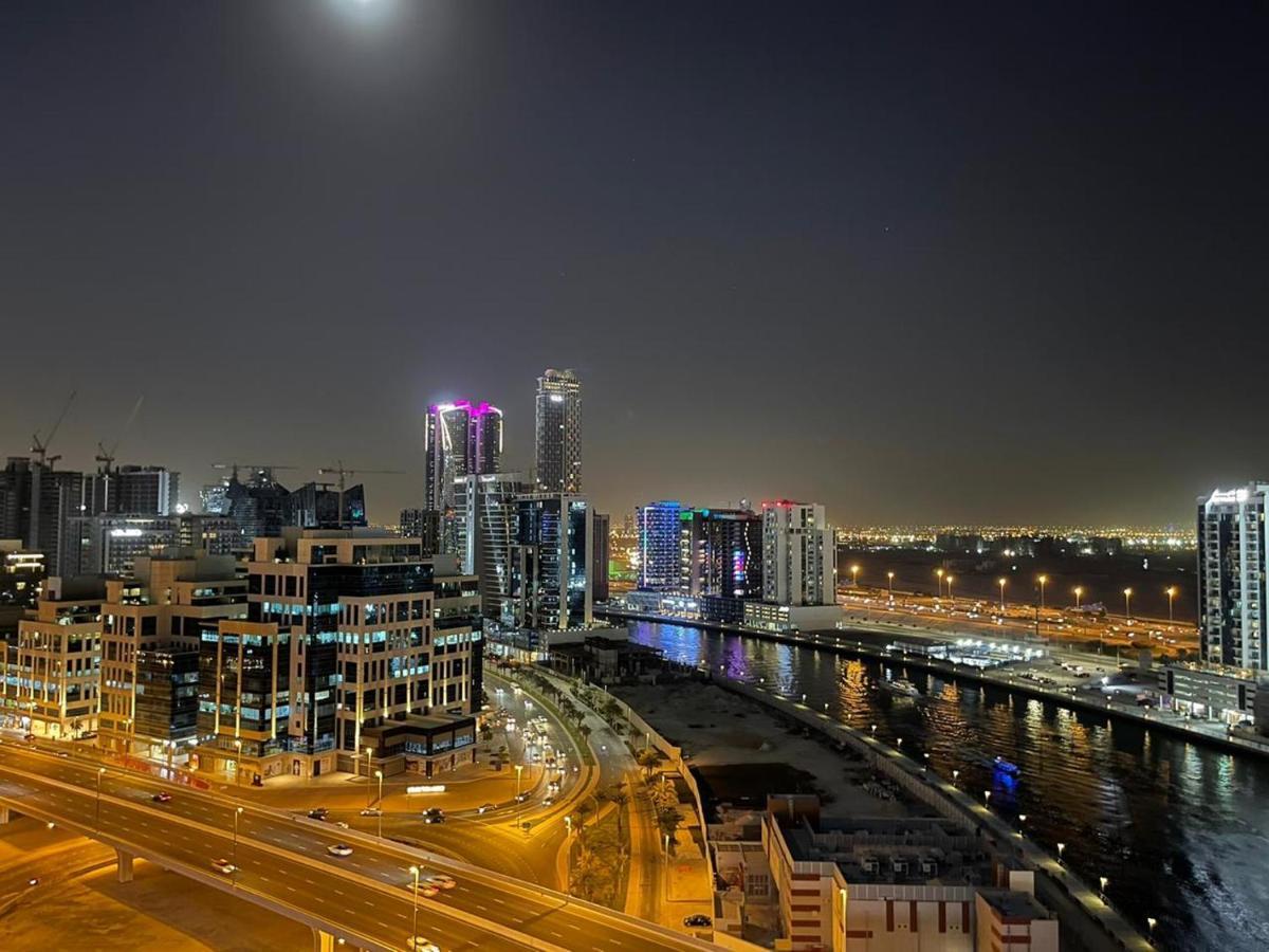 Luton - Damac Maison Prive Studio, Canal View, - 16ab03 Apartment